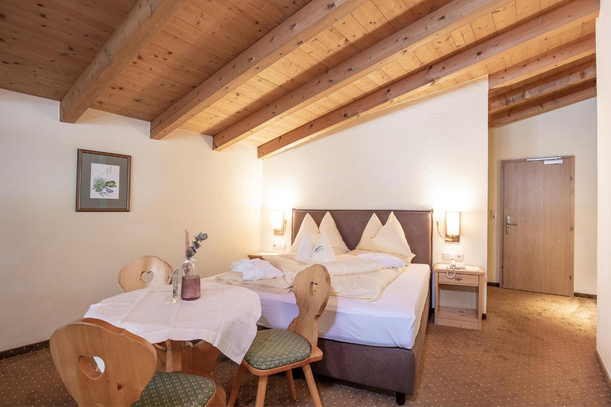 Hotel Hubertus Inkl Summer Card Solden Ngoại thất bức ảnh